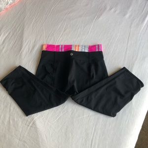 Lululemon Capri Stretch Pants 4